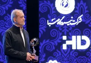پزشکیان: زمانی‌که برق رایگان در اختیار مردم قرار می‌دهیم، ارزش آن را نمی‌دانند