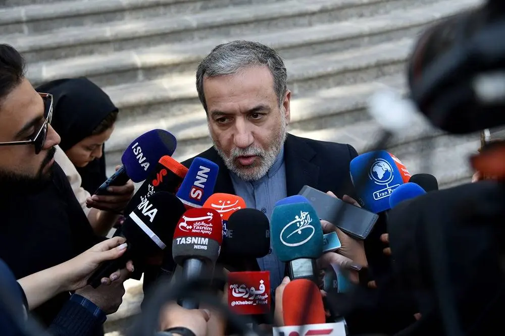 عراقچی: محور هرگونه مذاکره با آمریکا فقط هسته‌ای است