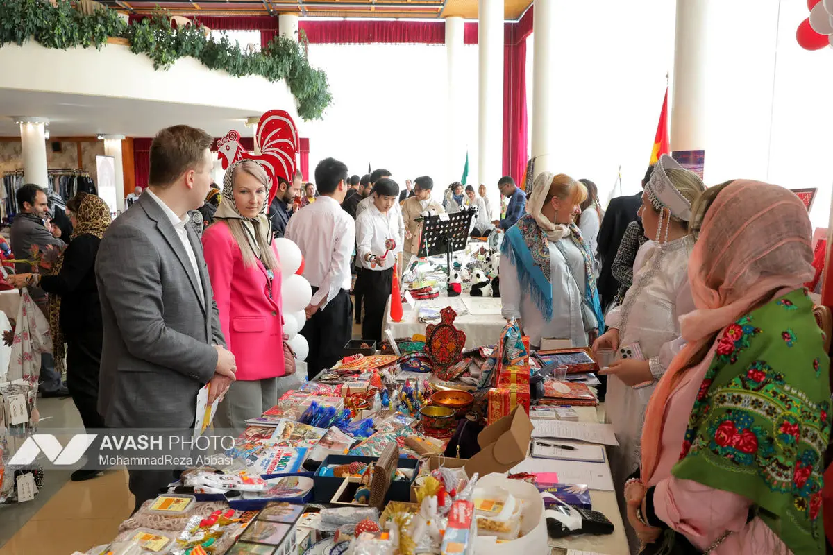 افتتاح پانزدهمین بازارچه دیپلماتیک