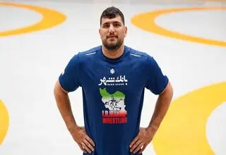 علی اکبر یوسفی با قدرت طلایی شد