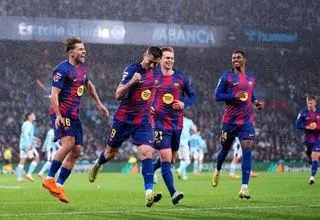 نشریه کاتالان: لواندوفسکی برای ماندن در بارسلونا به نیمکت‌نشینی رضایت می‌دهد