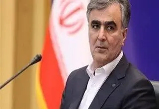 بازدید رئیس کل بانک مرکزی از شعبات بانکی