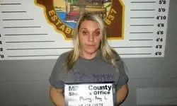 دستگیری زن خیانتکاری که به خاطر ازدواج با معشوقه اش، شوهرش را سوزاند +عکس