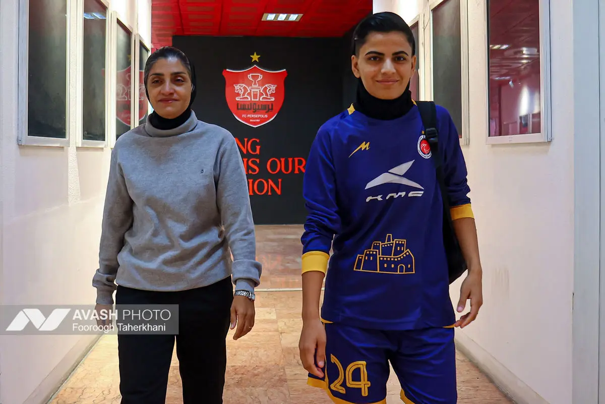 لیگ برتر فوتبال زنان - پرسپولیس و خاتون بم