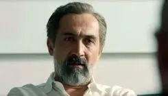 آقای بازیگر عزادار در آغوش هادی حجازی فر