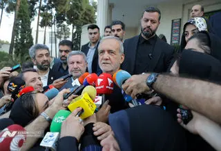 اگر باهم اختلاف داشته باشیم به هیچ کدام از ما رحم نمی کنند