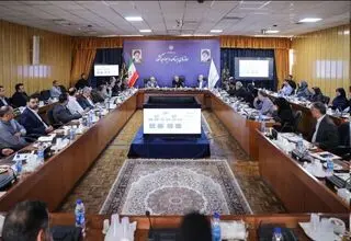 پزشکیان: ساختار بودجه باید متحول شود
