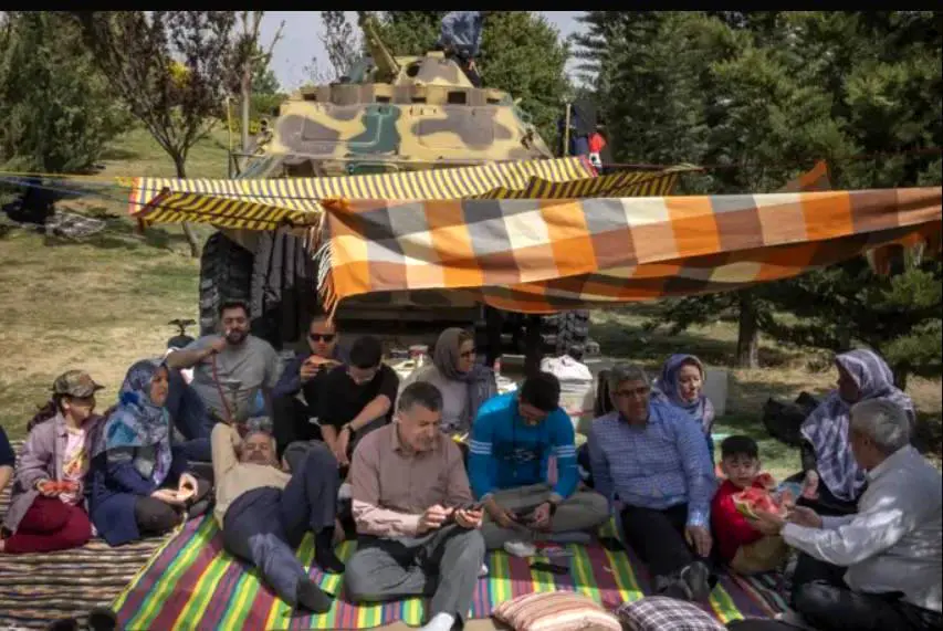 «زنده باد زندگی»؛ مطالبه گری برای زندگی شایسته