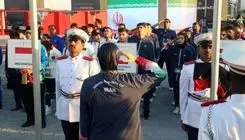 احترام نظامی به پرچم مقدس کشورمان در مراسم اهتزار پرچم

