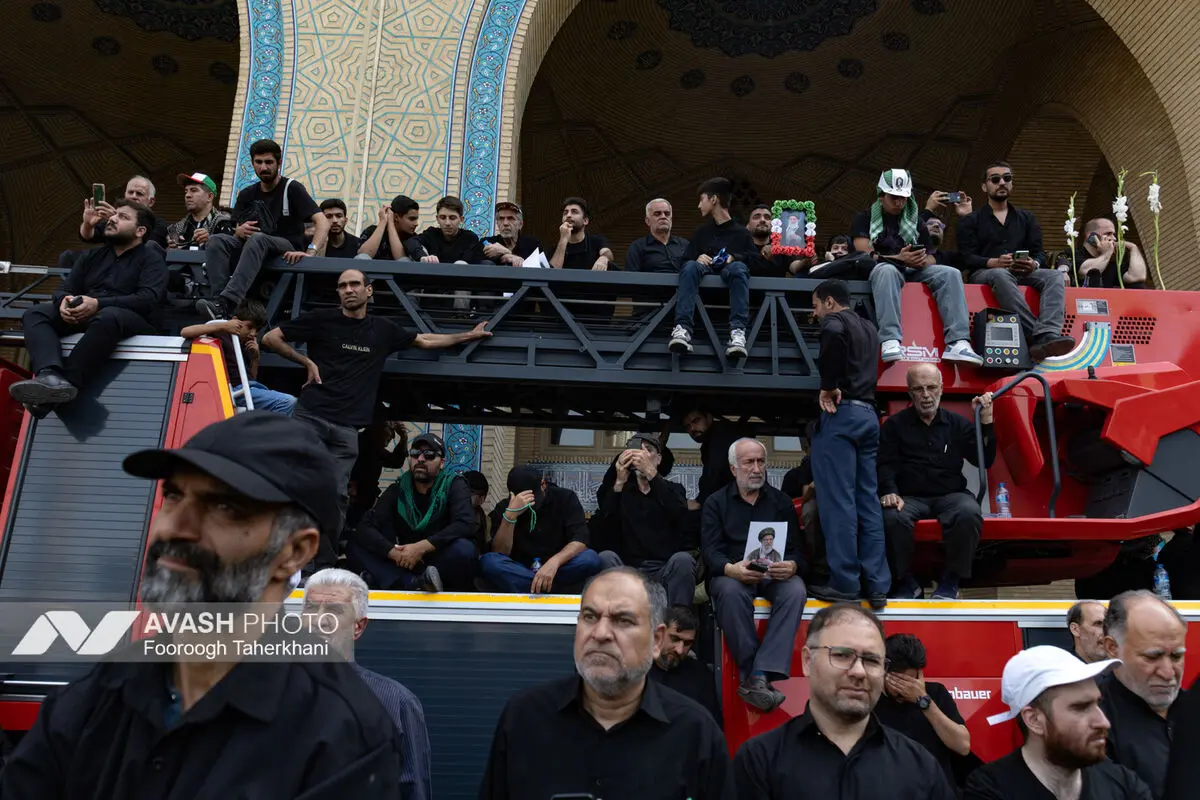 نخستین روز مراسم وداع با رهبر شهید انقلاب - ۳