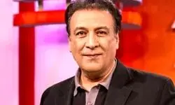 عبدالرضا اکبری «شاپرک خانوم» «بیژن مفید» را به صحنه می‌آورد