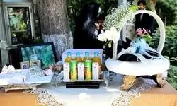 برگزاری مراسم عروسی زوج جوان در بهشت زهرای تهران +عکس