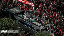 کدام مقام از پیکر رهبر شهید در مشهد استقبال کرد؟
