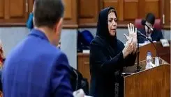 استقبال جالب از یک زن خاص