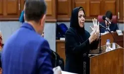 استقبال جالب از یک زن خاص