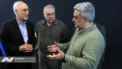 علی اکبر صالحی از تحریریه آوش بازدید کرد 