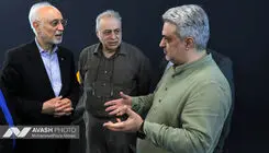 علی اکبر صالحی از تحریریه آوش بازدید کرد 