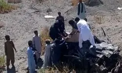 مصدومیت یک کارگر سوخت‌بر بر اثر تصادف در جاده ایرانشهر