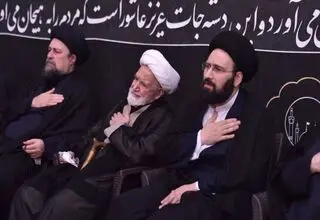 مراسم عزاداری شام غریبان در حرم امام (ره) با حضور کروبی + عکس