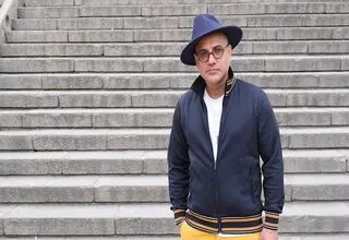 ابراهیم پشت‌کوهی «مکبث‌زار» را روی صحنه می‌برد