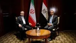دیدار عراقچی با وزیر خارجه مصر در قاهره
