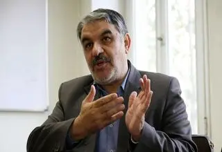 ترامپ معنای بیانیه آیت الله سیستانی را نمی‌فهمد/ اشغال نظامی یا استقرار پایدار نیروهای خارجی در ایران نه ممکن است، نه عاقلانه