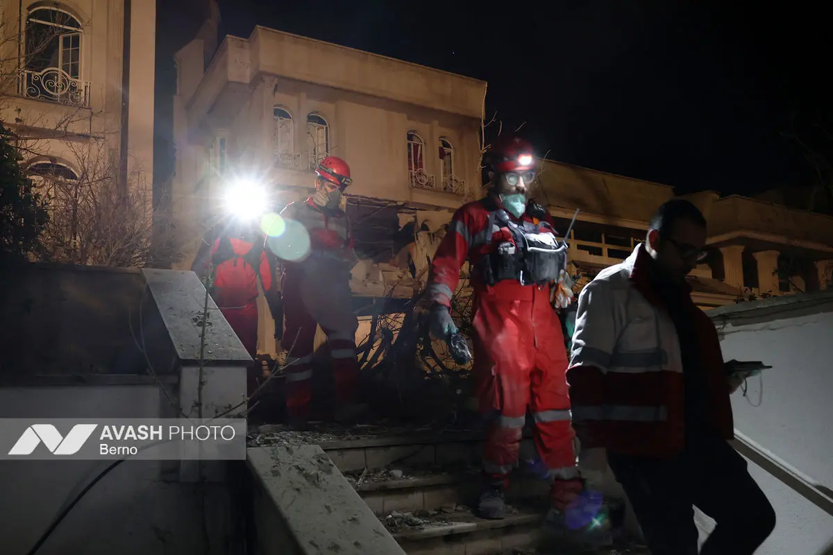 حملات شبانه آمریکایی - اسرائیلی به مناطق مسکونی تهران