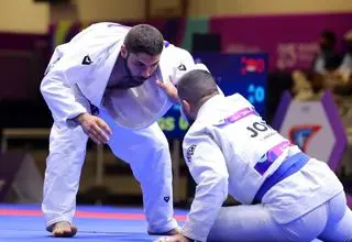 شکست طاهرخانی در نخستین مبارزه جوجیتسو