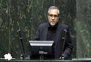 معادن ایران به یغما می‌رود