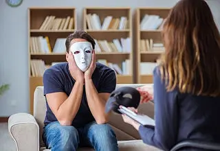 درمان روان به وسیله تئاتر