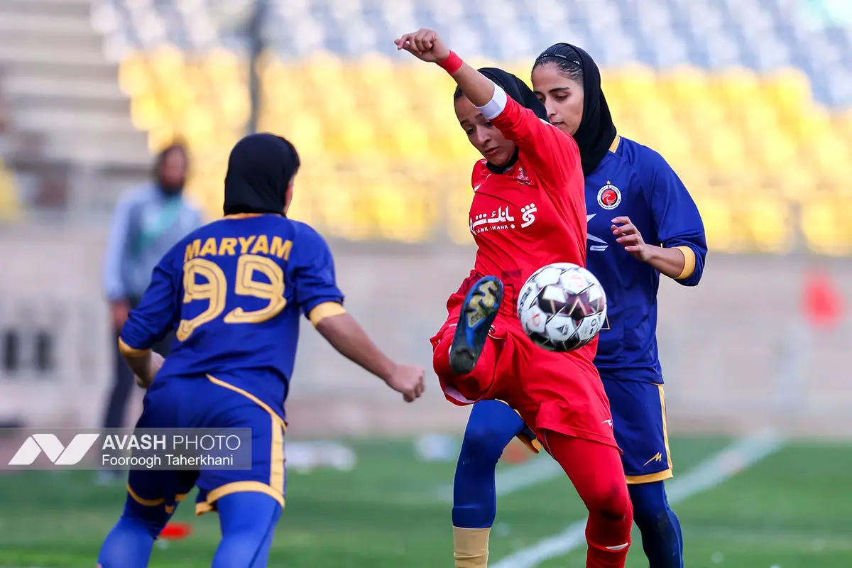 لیگ برتر فوتبال زنان - پرسپولیس و خاتون بم
