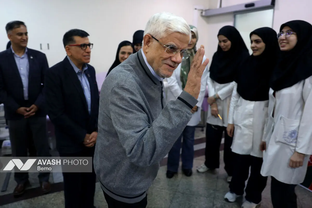بازدید معاون اول رییس جمهور از سازمان انتقال خون