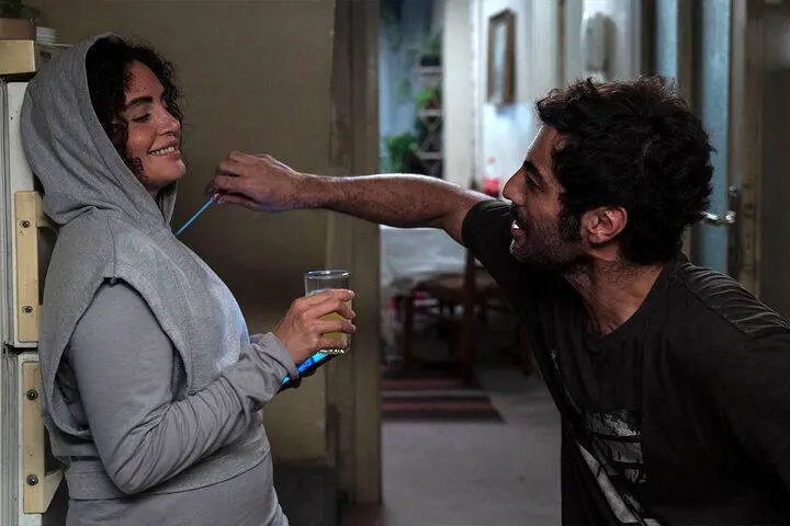 ورود «گوزن‌های اتوبان» به سینما؛ ترکیب صدر جدول ثابت ماند