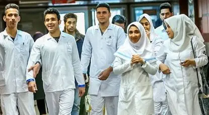 از کلاس‌های 600 نفره تا اجاره ساختمان اداری به جای خوابگاه