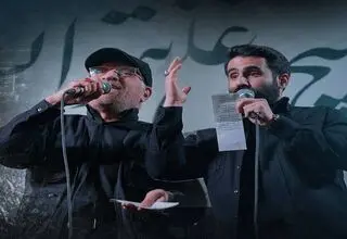 نماهنگ این «قافله عزم کرب و بلا دارد»  با صدای حاج صادق آهنگران و حسین طاهری/ ببینید
