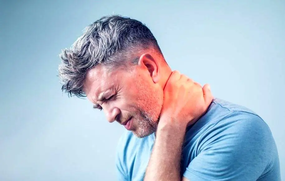 چگونه از درد گردن جلوگیری کنیم؟