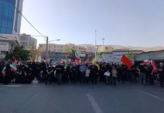 پیکر داماد رهبر شهید انقلاب تشییع شد