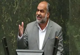 واکنش نماینده مجلس به فعال سازی مکانیسم ماشه: جواب سنگ کلوخ است