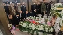 حضور سید علی خمینی در مزار شهید سیدحسن نصرالله