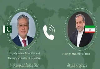 گفت‌وگوی تلفنی وزیر خارجه پاکستان با عراقچی 