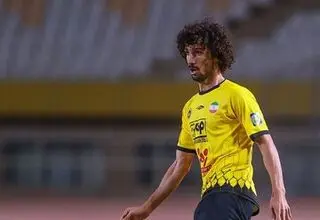 هنانوف از سپاهان جدا شد