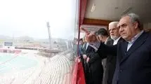 بازدید عارف از ورزشگاه یادگار امام و بررسی مشکلات زیرساختی
