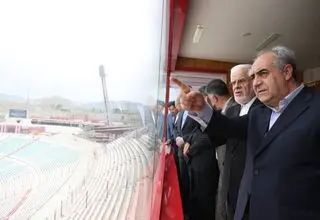 بازدید عارف از ورزشگاه یادگار امام و بررسی مشکلات زیرساختی
