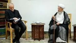پزشکیان با آیت‌الله سبحانی دیدار کرد