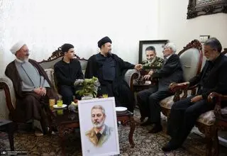 حضور سیدحسن خمینی در منزل سرلشکر شهید سید عبدالرحیم موسوی
