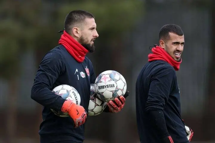 نیازمند دو دروازهبان پرسپولیس را اخراج کرد
