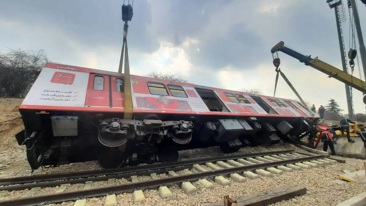 تصادف باورنکردنی و وحشتناک دو قطار