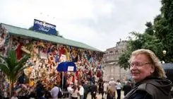 افتتاح هتلی که از زباله ساخته شده است