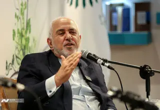 ۲ چالش عمده جهان چندقطبی از نگاه ظریف