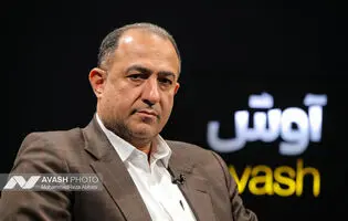 عده ای در‌گفتار ذوب در ولایت هستند ولی در عمل نه!